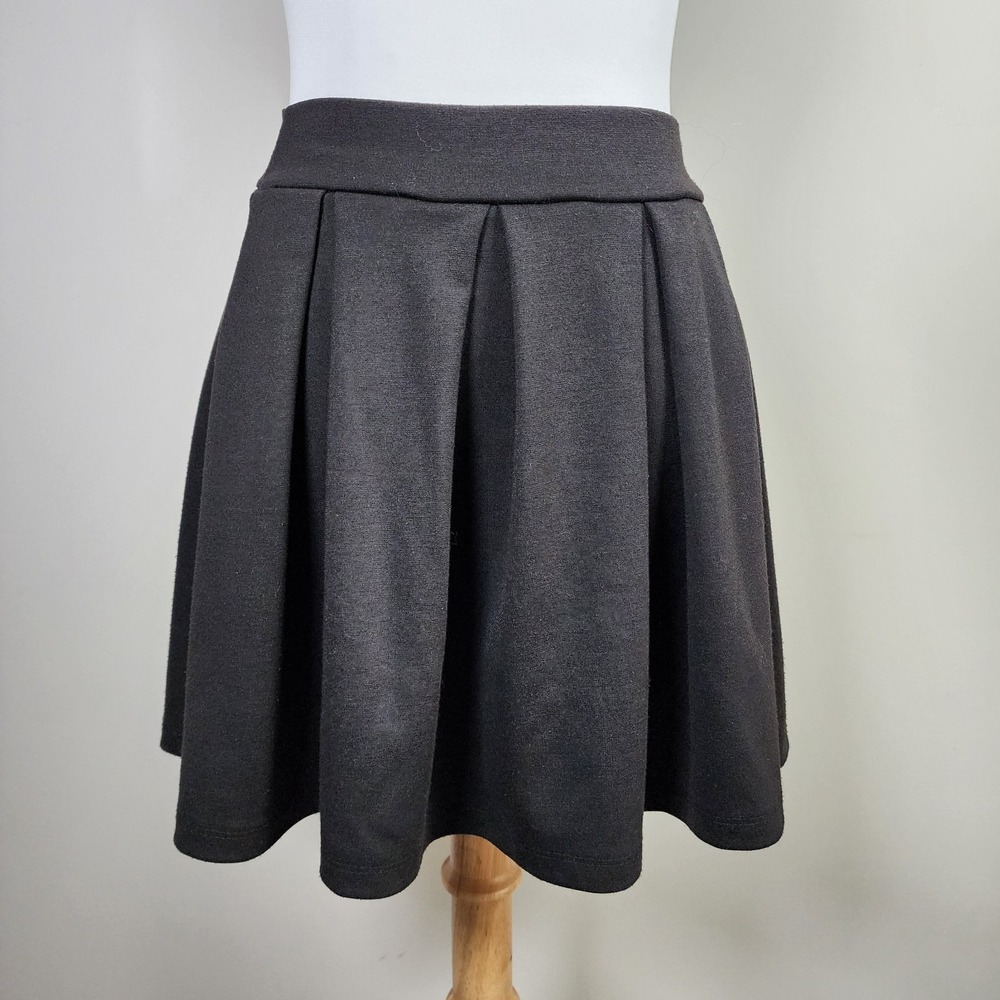 TWIK Skater Skirt Womens Small Black Pleated Mini‎ 25" Waist Flare Dark Academia